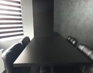 Appartement 4 chambres à vendre dans Cluj-napoca, zone Marasti