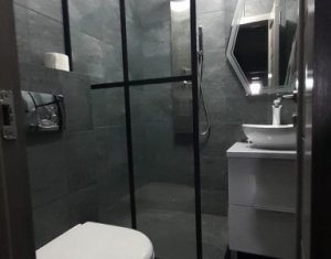 Appartement 4 chambres à vendre dans Cluj-napoca, zone Marasti