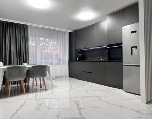 Vanzare apartament 3 camere, 60 mp, lux, zona Eroilor, Floresti