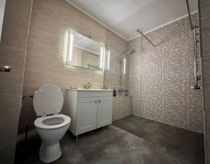 Vanzare apartament 3 camere, 60 mp, lux, zona Eroilor, Floresti