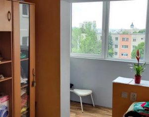 Vanzare apartament 4 camere in Cluj-napoca, zona Manastur