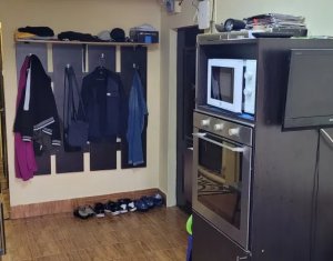 Apartament 4 camere decomandat, 80 mp, Manastur, Casa Piratilor