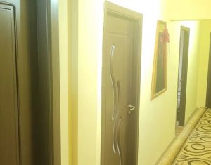 Apartament 4 camere decomandat, 80 mp, Manastur, Casa Piratilor