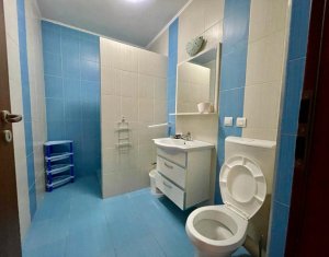Apartament 3 camere, situat in Floresti, zona Stejarului