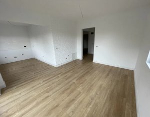 Apartament in vila, cu 2 locuri de parcare, zona Taietura Turcului