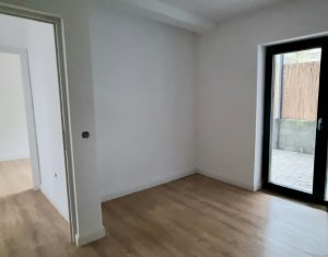 Apartament in vila, cu 2 locuri de parcare, zona Taietura Turcului