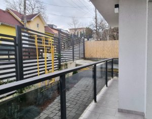 Apartament in vila, cu 2 locuri de parcare, zona Taietura Turcului