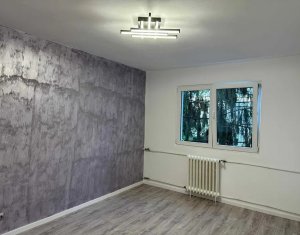 Sale apartment 2 rooms in Cluj-napoca, zone Manastur