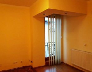 Apartament 3 camere semidecomandate, în vila, Grigorescu, zona str. Donath