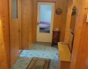 Apartament cu 3 camere, la etaj inermediar, zona Dorobantilor