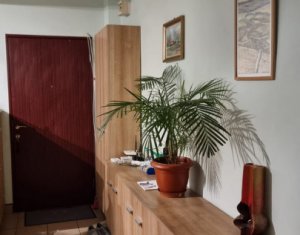 Sale apartment 2 rooms in Cluj-napoca, zone Intre Lacuri