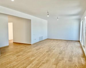 Vanzare apartament 3 camere, 81 mp si 2 terase de 50m, Floresti