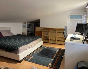 Appartement 4 chambres à vendre dans Floresti