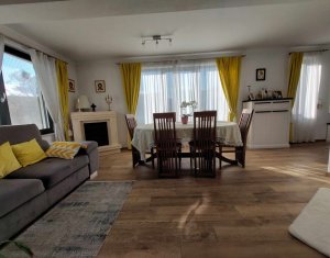 Appartement 4 chambres à vendre dans Cluj-napoca, zone Borhanci