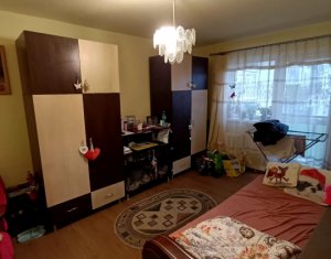 Sale apartment 2 rooms in Cluj-napoca, zone Manastur