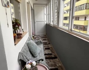 Appartement 3 chambres à vendre dans Floresti