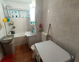 De vanzare apartament 3 camere, 64mp, cartier Manastur, zona Mehedinti