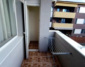 Appartement 3 chambres à vendre dans Floresti