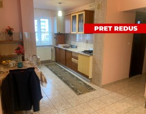 Appartement 4 chambres à vendre dans Cluj-napoca, zone Manastur