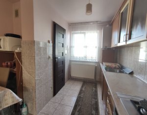 Appartement 4 chambres à vendre dans Cluj-napoca, zone Manastur