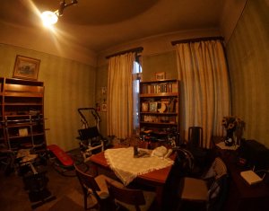 Apartment 5 rooms for sale in Cluj-napoca, zone Centru