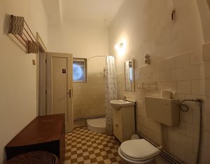 Apartament 2 camere 81 mp | Semicentral | Zona Horea | Tavan Inalt