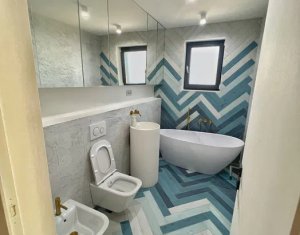 Apartament de lux 4 camere 120mp | Bloc nou | Zona Intre Lacuri | Curte 400mp
