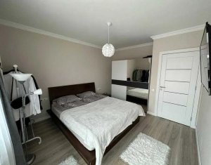 Apartament 3 camere, ultrafinisat, etaj intermediar, zona Parcul  Poligonului