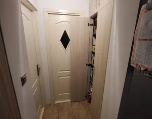 Apartament 2 camere semidecomandat, 2 balcoane, parcare Zorilor, zona  Meteor