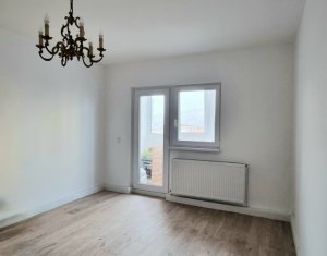 Apartament la etaj intermediar, zona Piata Flora