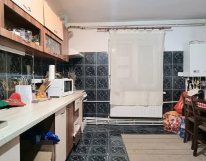 Apartment 3 rooms for sale in Cluj-napoca, zone Intre Lacuri