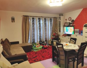 Apartament 2 camere ,54 mp,parcare,zona Cetatea Fetei