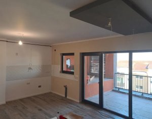 Apartament 3 Camere, Floresti, Parcare Inclusa