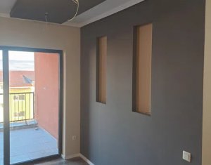 Appartement 3 chambres à vendre dans Floresti