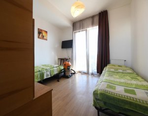 Appartement 3 chambres à vendre dans Cluj-napoca, zone Bulgaria