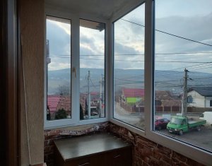 De vanzare apartament cu 2 camere, 2 balcoane