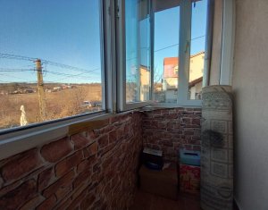 De vanzare apartament cu 2 camere, 2 balcoane