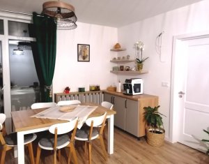 Apartament cu trei camere finisat modern si complet dotat, zona Soimului, Baciu