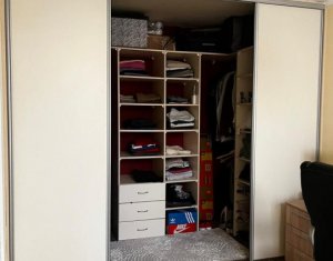Apartament 3 camere, situat in Floresti, zona Florilor