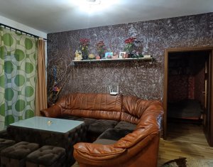 Sale apartment 4 rooms in Cluj-napoca, zone Europa