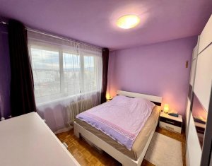 Apartament cu panorama superba asupra orașului foarte luminos