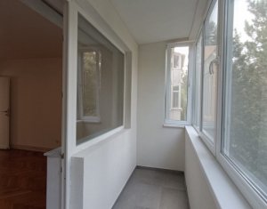 Appartement 4 chambres à vendre dans Cluj-napoca, zone Gheorgheni