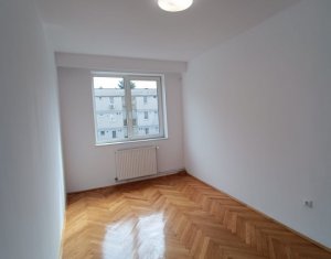 Apartament cu 4 camere de vanzare in cartierul Gheorgheni, Aleea Baisoara