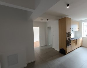 Apartament cu 4 camere de vanzare in cartierul Gheorgheni, Aleea Baisoara