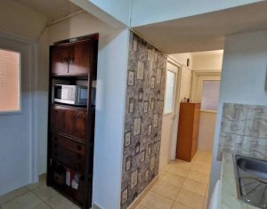Apartament cu 3 camere cartier Plopilor Vechi