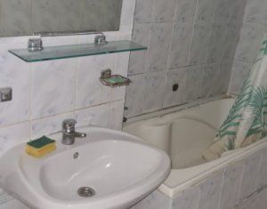 Appartement 4 chambres à vendre dans Cluj-napoca, zone Manastur