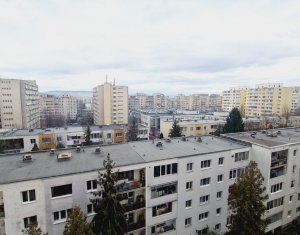 Lakás 4 szobák eladó on Cluj-napoca, Zóna Manastur