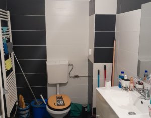 Apartament situat in Manastur, la etaj intermediar