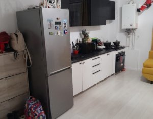 Apartament situat in Manastur, la etaj intermediar