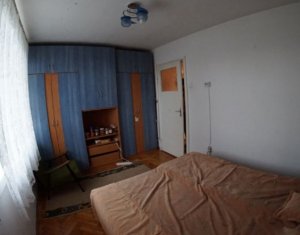 Vanzare apartament 2 camere decomandate, Gheorgheni, zona Detunata